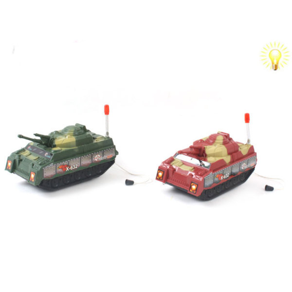 2只庄坦克 拉线 灯光 塑料