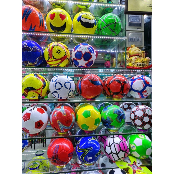 足球 塑料