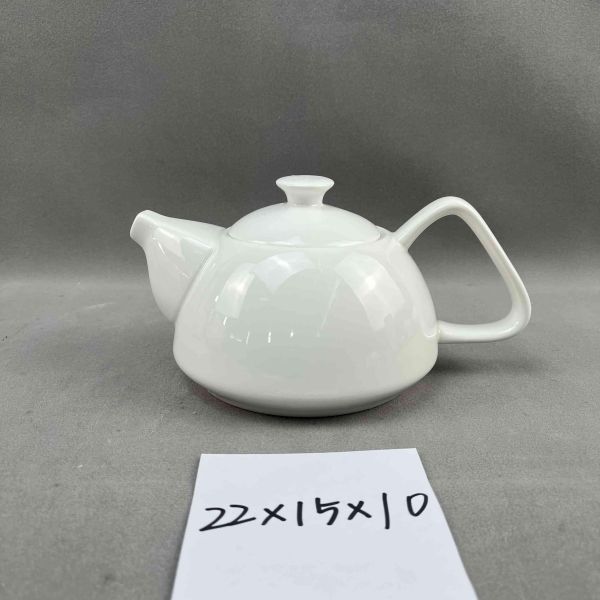 白瓷茶壶 白色 单色清装 瓷器