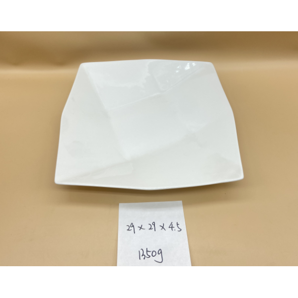 白色瓷器餐盘
【29*29*4.5CM】 单色清装 陶瓷