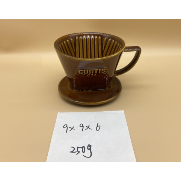 棕色瓷器咖啡杯
【9*9*6.5CM】 单色清装 陶瓷
