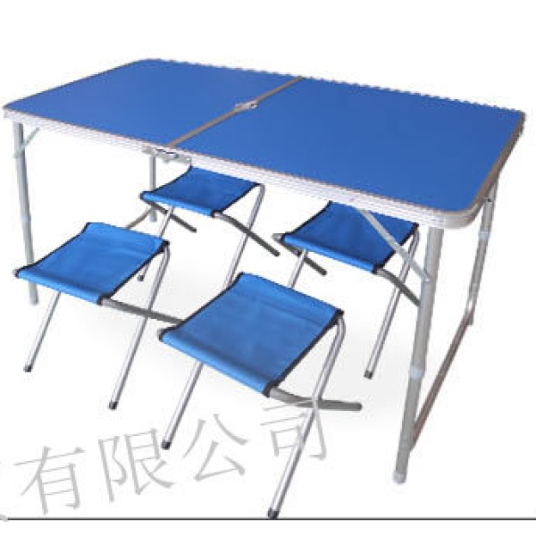 桌子+ 4条凳子 其它