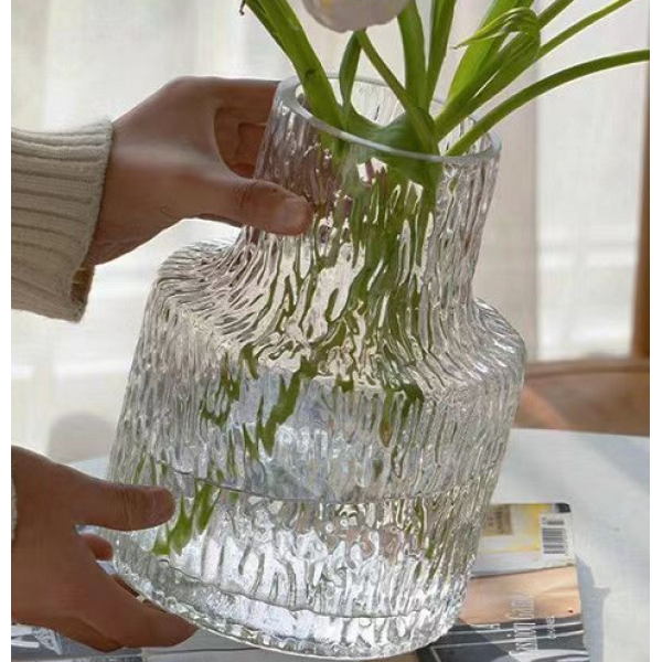无边冰川纹玻璃花瓶【19*8.5CM】 单色清装 玻璃