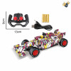 2款涂鸦方程式赛车带USB 遥控 1:18 4通 主体包电，遥控器不包电 黑轮 塑料