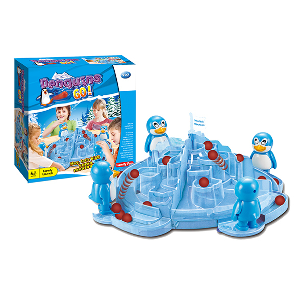 企鹅雪山踢球游戏 塑料