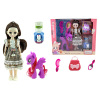 Multiple dolls with ponies, handbags, combs, mirrors, water fountains