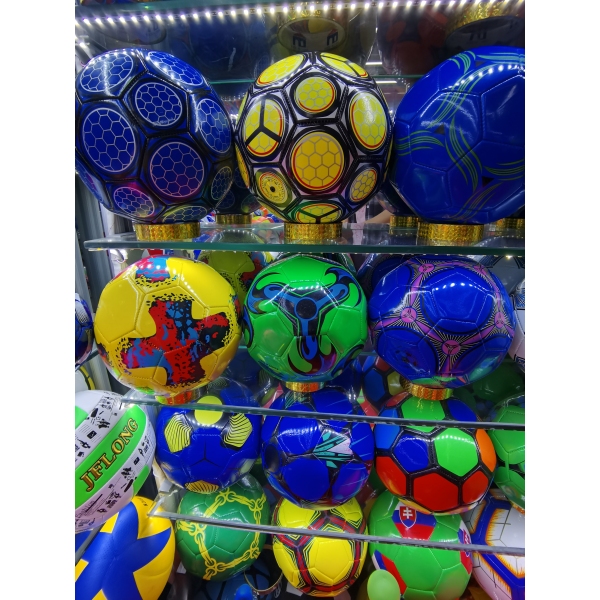 足球 塑料